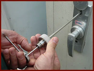 Locksmith Lock Store Brooklyn, NY 718-489-9791 - 5-lock-opening